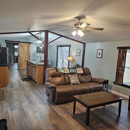 Grey Pines At Hocking Vacations Villa โลแกน ภายนอก รูปภาพ